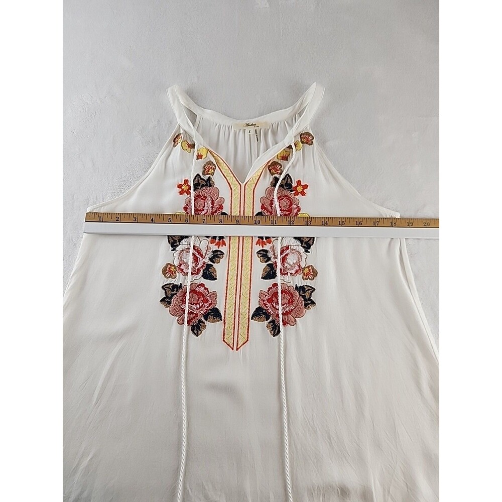 Andree by Unit Floral Embroidered Tank Top Size Small White Boho Hippie Festival - Picture 6 of 7